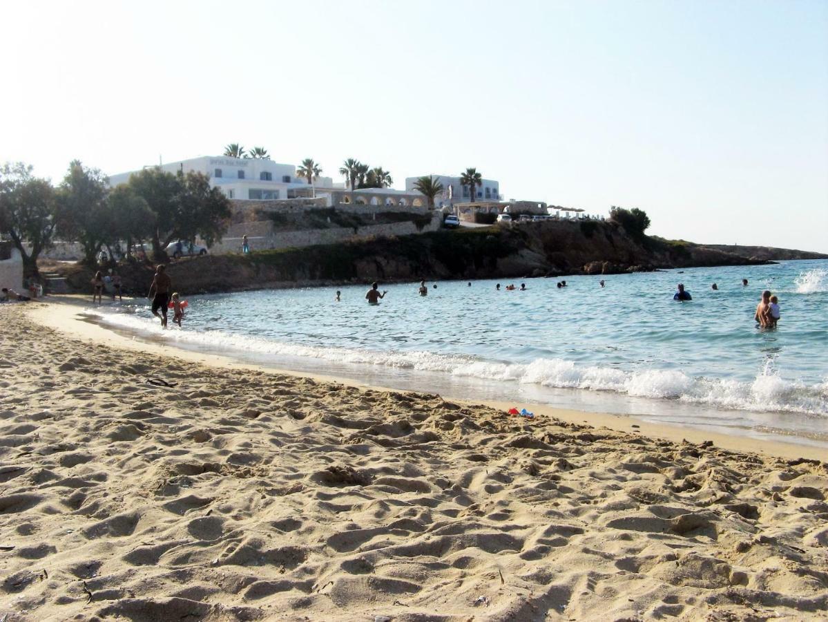 Villa Nesaea Seafront House à Parasporos Extérieur photo